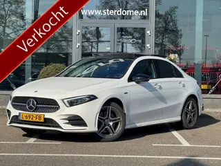 Mercedes-Benz A-Klasse 250 e Business Solution AMG Limited l Panoramaschuifdak l DISTRONIC PLUS l Tr