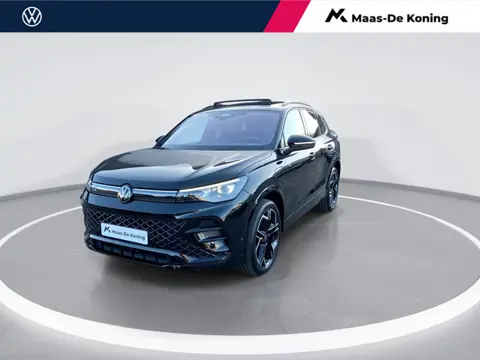 Volkswagen Tiguan 1.5 eHybrid 272pk R-Line Edition · Panoramadak · Trekhaak · Leder · Harman Kardon 