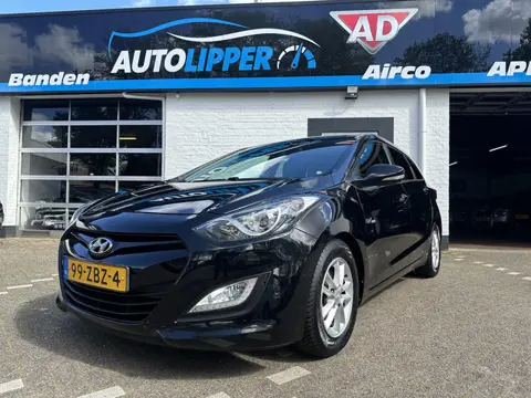Hyundai i30 Wagon 1.6 GDI Business Edition /Nieuwe apk bij aflevering/Camera/All season banden/Lm/Tr