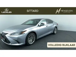 Lexus ES 300h President Line