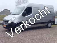 Renault Master T35 2.3 dCi L2H2 - Airco - Navigatie - 6 Bak - 3 Zits