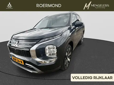 Mitsubishi Outlander 2.4 PHEV Instyle | Rijklaar | All-Season banden | Apple Carplay | Parkeersensor