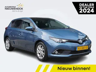 Toyota Auris 1.8 Hybrid 135 Dynamic Go AUTOMAAT / 40.000KM!! / NAVI / PANO / CAMERA / CRUISE / CLIMA