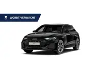 Audi A3 Sportback 45 TFSI e S edition Competition | Carbon | Trekhaak | Achteruitrijcamera | Matrix-