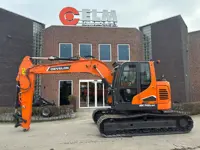 Doosan Develon DX140LCR-7
