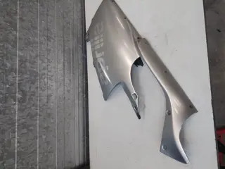 RECHTER ONDERKUIP Aprilia RSV 1000 1998 - 2000