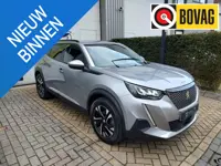 Peugeot 2008 1.2 PureTech Allure Led 360-Camera Adaptiv-Cruise Carplay-Navi Stoelverwarming 3D-Cockp