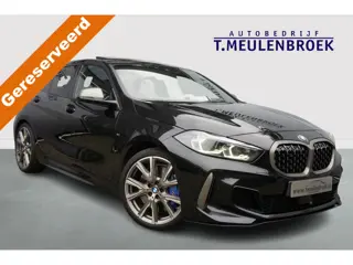 BMW 1-serie M135i xDrive High Executive Panoramadak, Head up