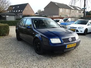 Volkswagen Bora 2.0 Highline Lm Clima apk 07/2026