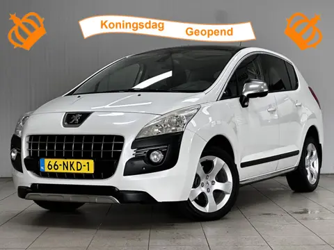 Peugeot 3008 1.6 THP Blue Lease Executive/ Trekhaak/ HUD/ Panorama-Dak/ 17'' LMV/ Navi/ Clima/ Cruis