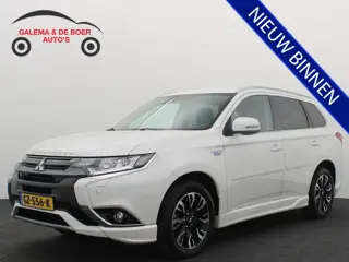 Mitsubishi Outlander 2.0 PHEV Instyle AUTOMAAT / XENON / LEDER / STOELVERW / TREKHAAK / ROCKFORD FOS