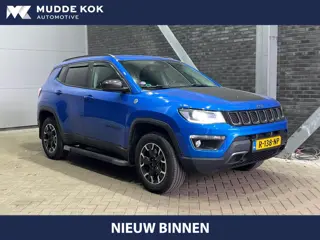 Jeep Compass 4xe 240 Plug-in Hybrid Electric Trailhawk | Trekhaak | Camera | Getint Glas | Keyless |