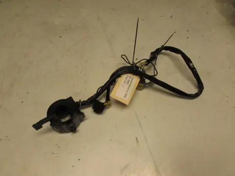 STUURSCHAKELAAR LINKS Suzuki Madura 1200 1985 - 1986