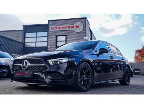 Mercedes-Benz A-klasse 220 Premium Plus | Panorama | Camera | Carplay | Digital Dash | Stoelverwarmi
