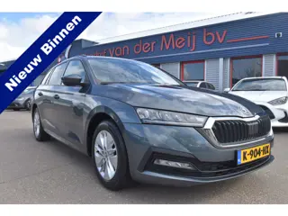 Škoda Octavia Combi 1.0 TSI Business Edition , TREKHAAK , VIRTUAL COCKPIT , V STOEL VERW , PDC V+A ,