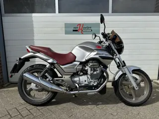 Moto Guzzi BREVA 750 IE (bj 2005)