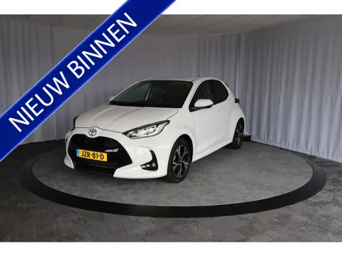Toyota Yaris 1.5 Hybrid 115 Dynamic ACC, PDC, CAMERA, CARPLAY