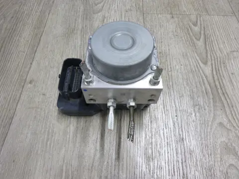 ABS POMP Yamaha FZ8 2010 - 2015