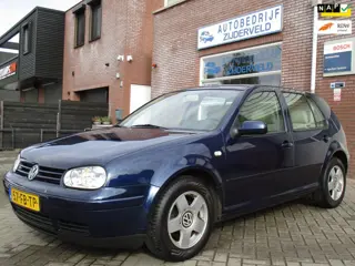 Volkswagen Golf 2.0 Highline