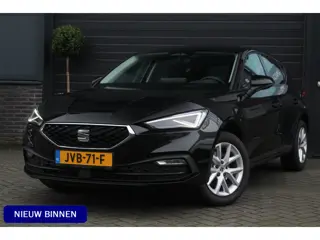 SEAT Leon 1.5 eTSI Style Business Intense Automaat | Stoel en Stuur verwarming | Camera | LED