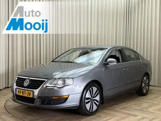 Volkswagen Passat 1.6 FSI Trendline Export/Handel / Trekhaak / Cruise / Airco / 17'' LMV / Camera