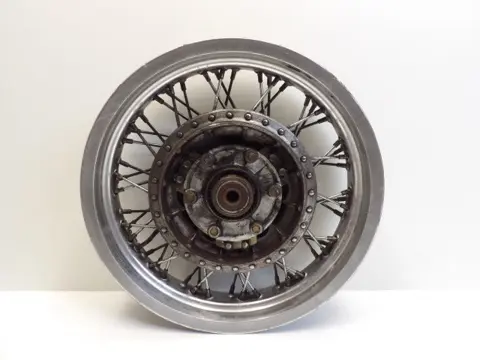ACHTER VELG Suzuki VS 700 Intruder 1985 - 1991