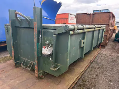 ALL-IN Containers 9m3 hydraulische klep container