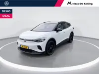 Volkswagen ID.4 Pro Limited Edition 77 kWh accu 286 pk · Achteruitrijcamera · Trekhaak, elektrisch u
