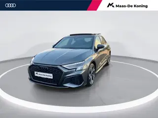 Audi A3 Sportback 40 TFSIe 150kW/204PK S Line · Panoramadak · Drive select · Camera + Parkeersensore