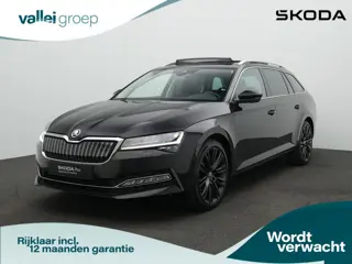 Skoda Superb 1.4 TSI iV 218 pk Style | Panoramadak | Trekhaak | Navigatie Columbus | Geheugenstoel |