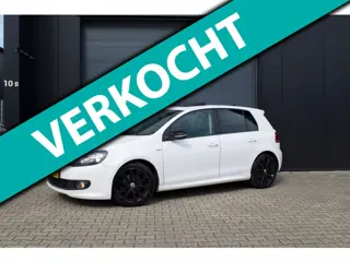 Volkswagen Golf 1.2 TSI Stoelverwarming, Parkeersensoren, dakje