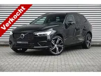 Volvo XC60 2.0 T8 Plug-in hybrid AWD R-Design | Pano | Luchtvering | Massage | ACC | Trekhaak | Vent