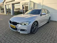 BMW 3 Serie Touring 320i M Sport Plus Edition - HUD | Leer | 19"| Wegkl. trekh. | Nav | Schuif /- ka