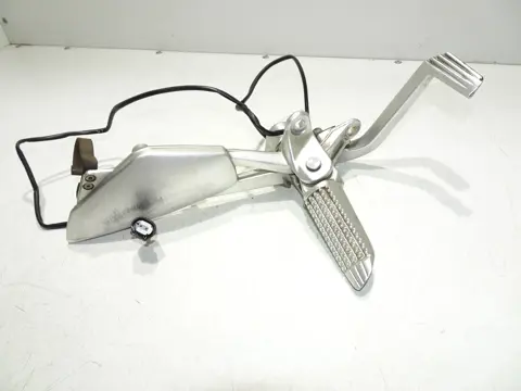 RECHTER SCHETSPLAAT BMW K 1200 R 2005 - 2008