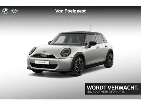MINI Cooper 5-deurs 1.5 Cooper C Favoured M | 18 inch Night Flash Spoke 2-tone | Opruimingsvoordeel