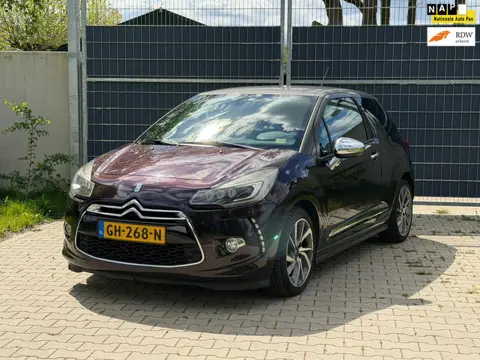 Citroen DS3 1.2 PureTech So Chic *140.625km* |Inruilkoopje| Navi/Camera Leuke auto!