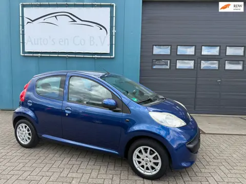 Peugeot 107 1.0-12V XR 5-deurs Airco Lm velgen Stuurbekr NL Auto NAP