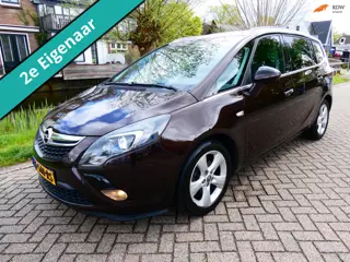 Opel Zafira Tourer 1.4 Cosmo 7 Persoons 2e eig. Clima Navi Trekhaak 1250kg.