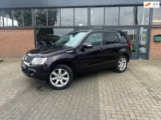 Suzuki Grand Vitara 2.4 High Executive, Airco, Stoelverwarming, Leer, Pano, 4X4