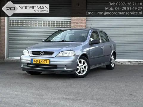 Opel Astra 1.6 Njoy Automaat