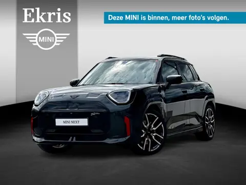 MINI Aceman E JCW John Cooper Works Uitvoering | Pakket XL | Glazen panoramadak | Trekhaak met afnee