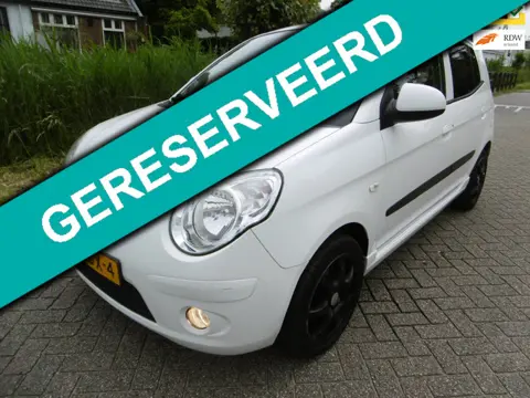 Kia Picanto 1.0i 5-deurs Stuurbekr. Airco Hoge instap Zuinige 4-Cilinder