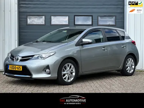 Toyota Auris 1.3 Now CLIMA / CRUISE / NAP / 6 BAK / NW APK!