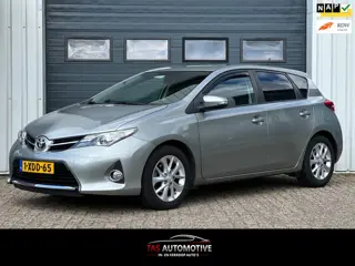 Toyota Auris 1.3 Now CLIMA / CRUISE / NAP / 6 BAK / NW APK!