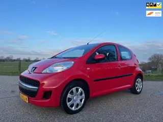Peugeot 107 1.0-12V XS stb 5drs 123891 km nap bj 2011