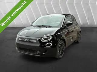 Fiat 500 La Prima 42 kWh Leder Pano Camera 94.9% SOH