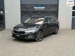 Skoda Octavia Combi 1.4 TSI iV PHEV Keyless Camera