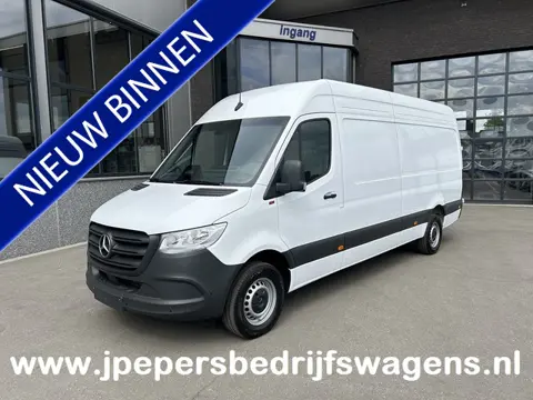 Mercedes-Benz Sprinter 317 CDI L3 H2 PRO Facelift / MBUX / Camera / Parkeersensoren / Cruise control