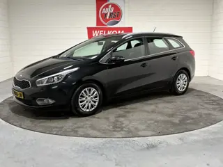 Kia cee'd Sportswagon 1.6 GDI 20th Anniversary, 1e eigenaar, NL auto, Cruise control, Airco, Blue to