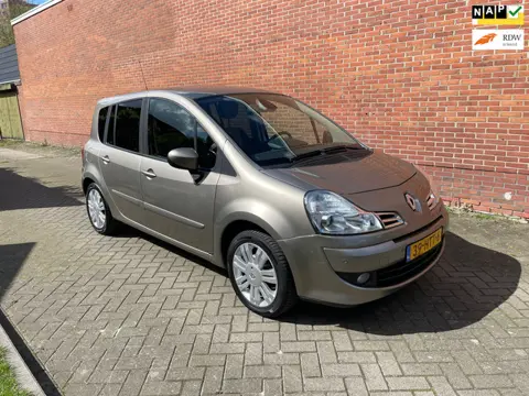 Renault Grand Modus 1.6-16V Dynamique Clima Cruise